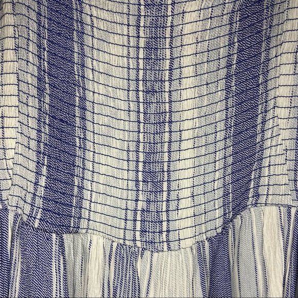 TORRID BLUE STRIPED GAUZE SMOCKED CAMI - Picture 4 of 6